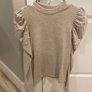 Zara Puff sleeve sweater with pearls Small